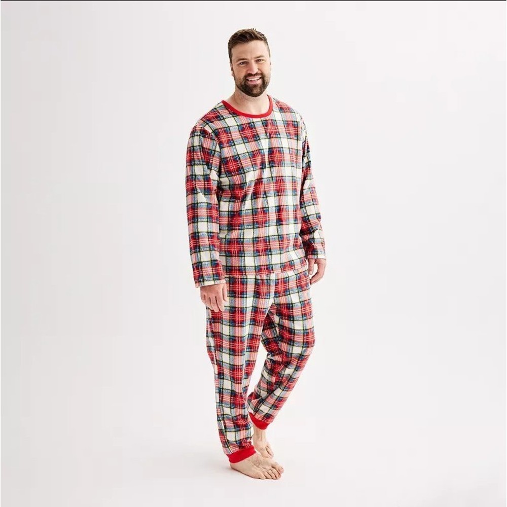 Plaid Pajama Top & Jogger Pajama Bottoms Set - LT